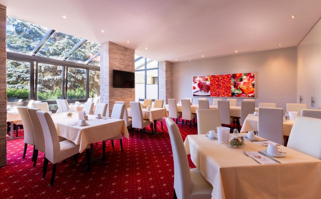 Hotel Zum Rosengarten ダルムシュタット エクステリア 写真